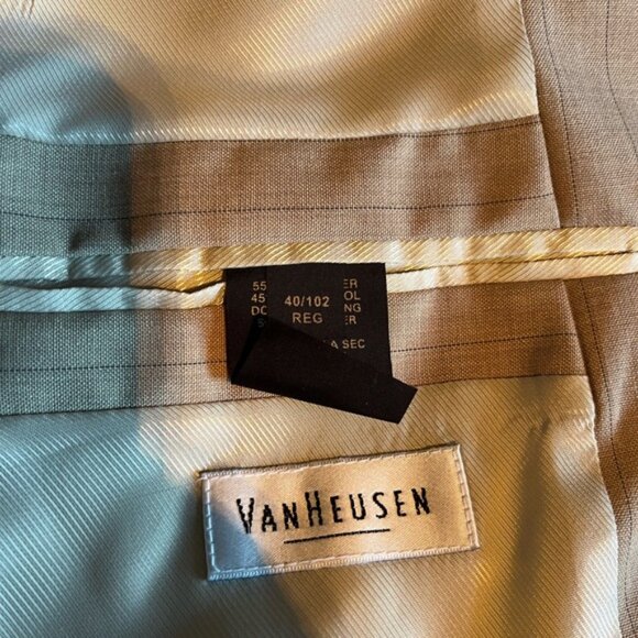 Van Heusen 40R Beige 3 Button Suit Jacket - Picture 5 of 7